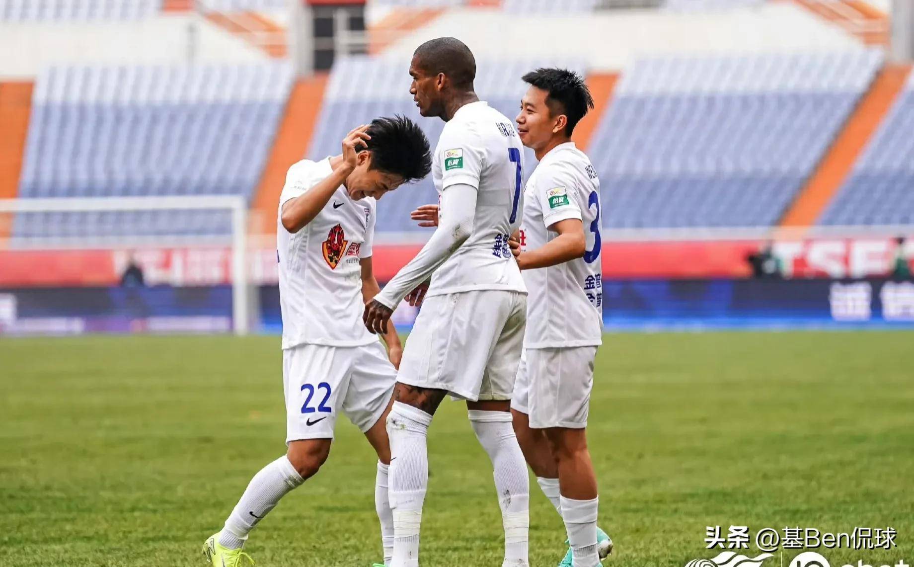 大连英博1-0浙江取联赛主场2连胜马莱莱制胜拉布亚德助攻(2025大连英博赛程表)